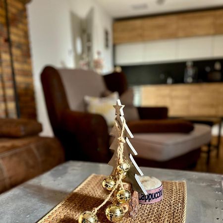 Underground Apartment Bratislava-Nivy Ngoại thất bức ảnh